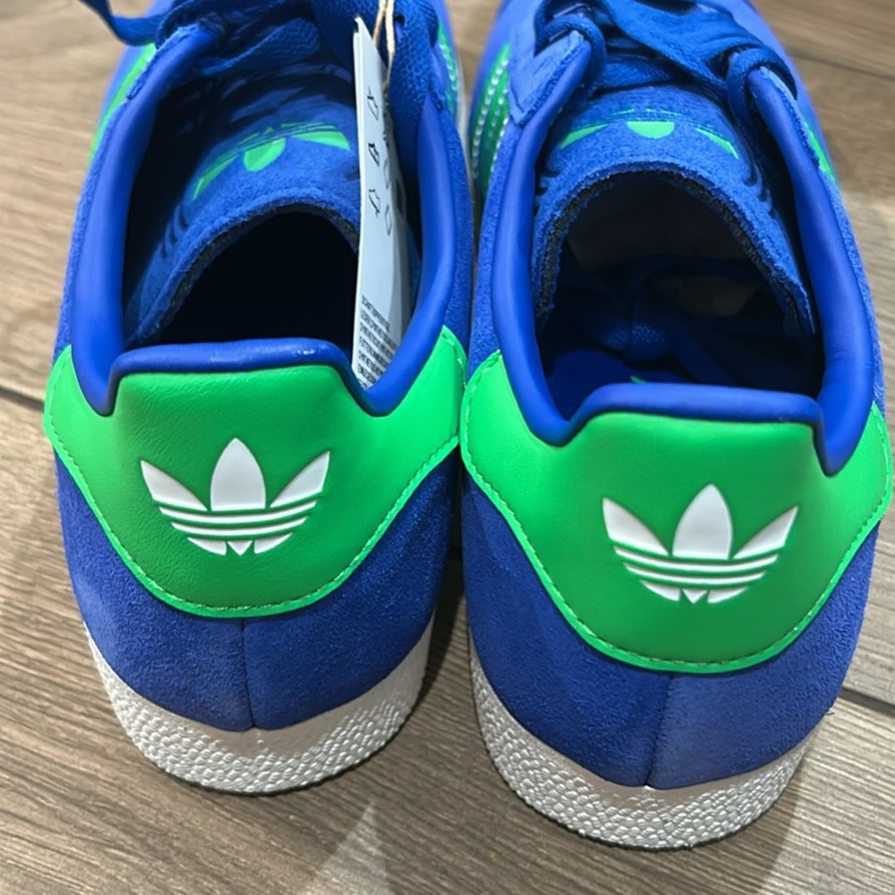 Adidas Gazelle - Picture 3 of 10